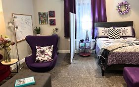 Vip Suites For Business Women, Nurses, College Moms Traveling To Indianapolis